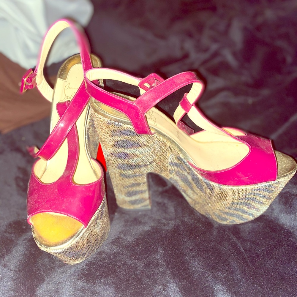So Bella purple t-strap Christian Louboutin